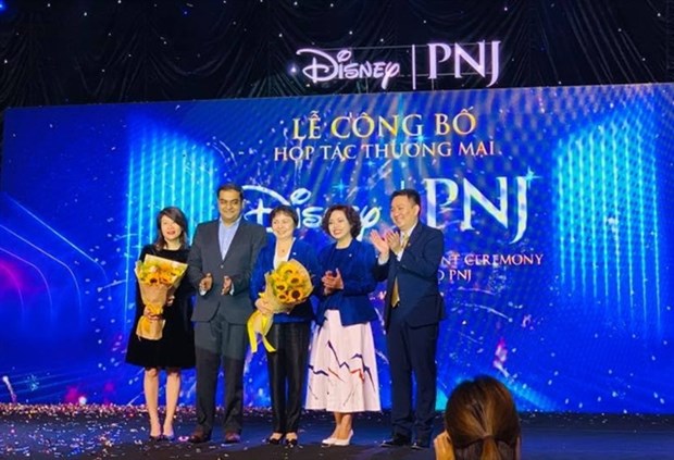 Jewellery maker PNJ signs deal with Walt Disney to use its images hinh anh 1