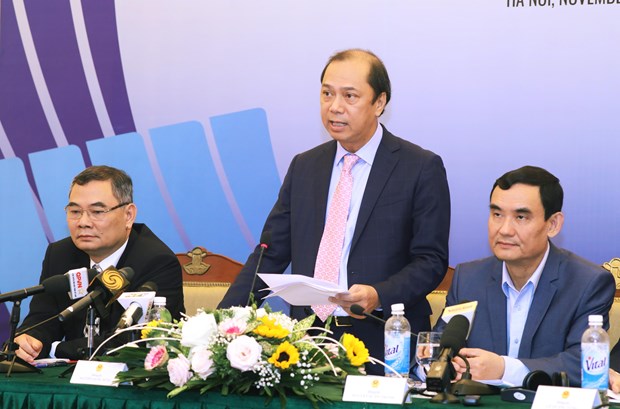Vietnam strives to build more cohesive, responsive ASEAN hinh anh 1