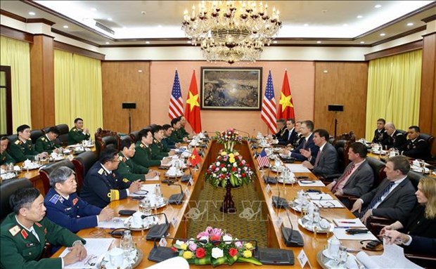 US Secretary of Defence pays official visit to Vietnam hinh anh 1