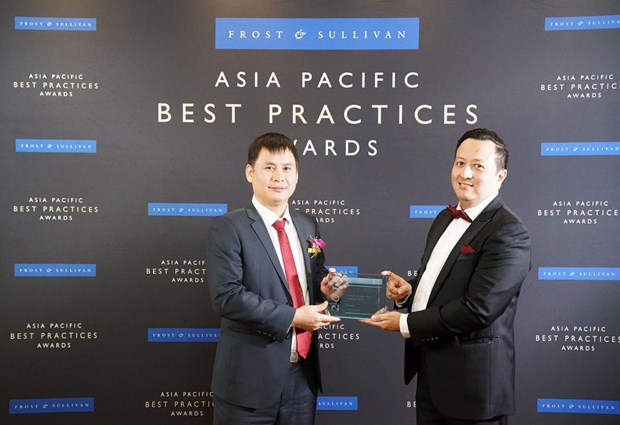 Viettel Telecom honoured as best mobile data service provider in 2019 hinh anh 1
