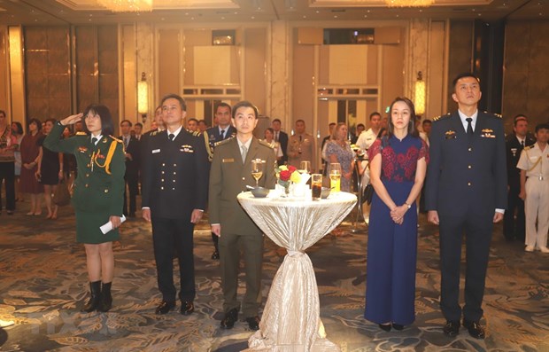 Founding anniversary of Vietnam’s People Army marked in Singapore hinh anh 1
