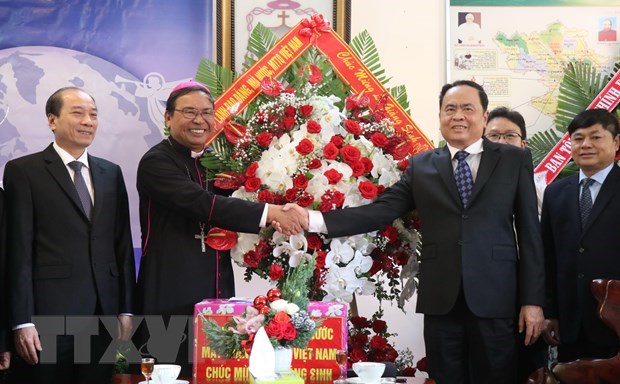 VFF President extends Christmas greetings in Dak Lak hinh anh 1