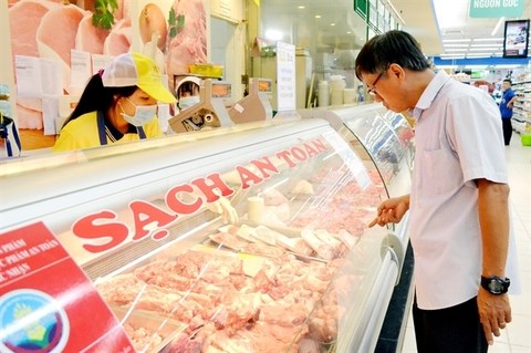 Large livestock firms should control pork prices hinh anh 1