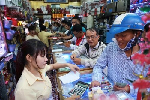 HCM City: Number of business households turning into companies remains low hinh anh 1