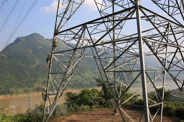 More than 330 households get electricity in Son La hinh anh 1