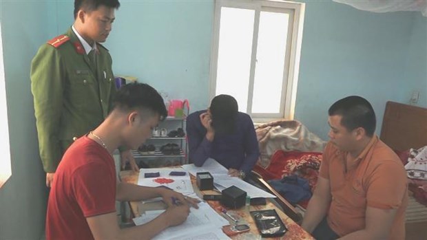 Man with over 720 synthetic drug pills arrested in Quang Binh hinh anh 1