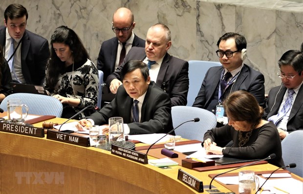 Vietnam chairs UNSC open debate on Middle East situation hinh anh 1