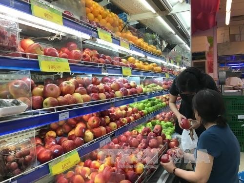 Fruit exporters eye Vietnamese market hinh anh 1