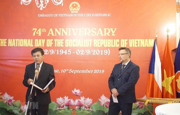 Vietnam, Czech Republic mark 70th anniversary of diplomatic ties hinh anh 1