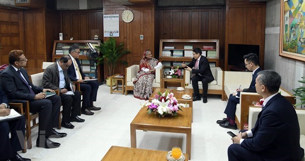 Bangladeshi PM receives new Vietnamese Ambassador hinh anh 1