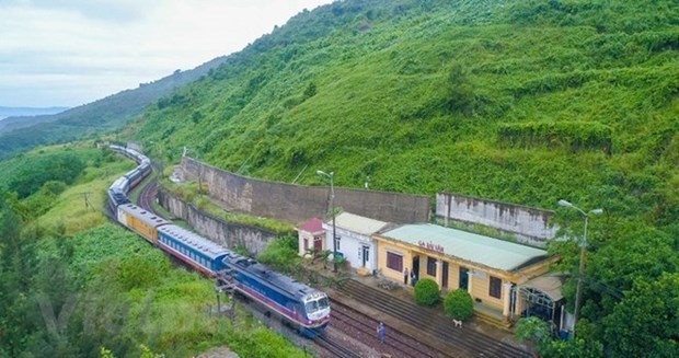 Vietnam-China passenger trains suspended as coronavirus spreads hinh anh 1