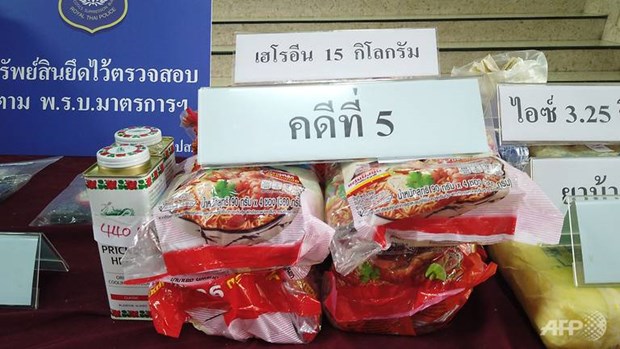 Thailand arrests two smuggling heroin in instant noodles hinh anh 1