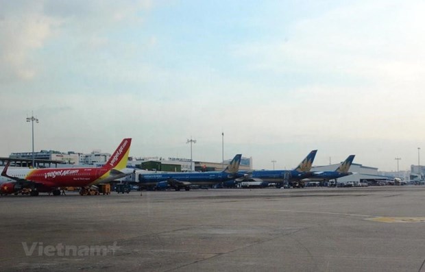 Flights licensed to bring Vietnamese, Chinese citizens back hinh anh 1