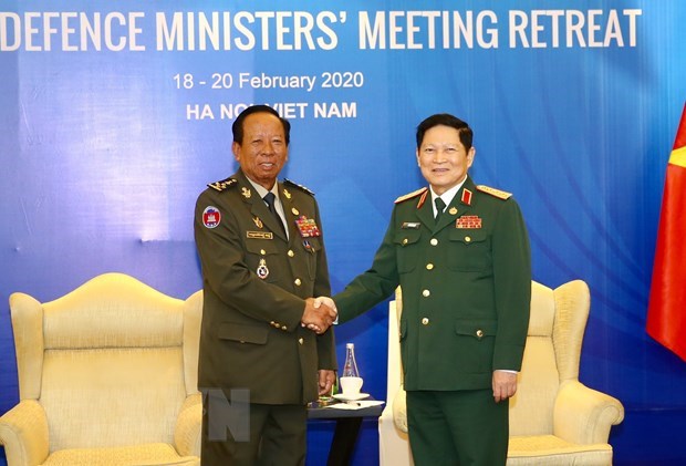 Defence cooperation – a pillar in Vietnam-Cambodia ties hinh anh 1