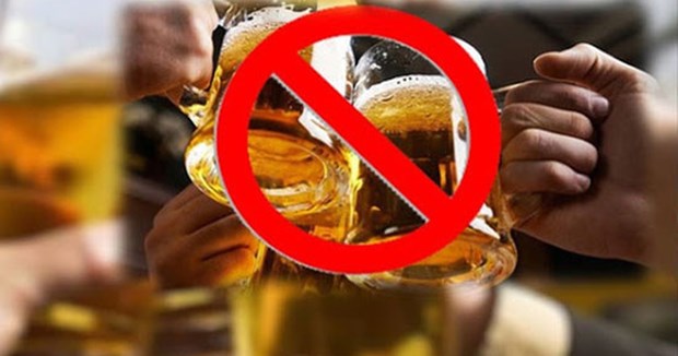 New decree restricts use of alcohol on screen hinh anh 1