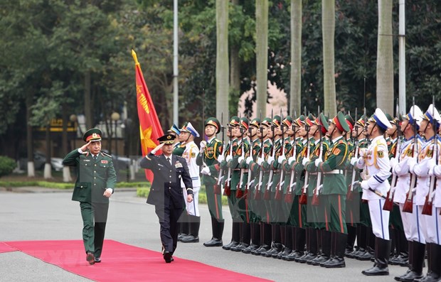 Top officer of Japan’s Self-Defence Forces visits Vietnam hinh anh 1
