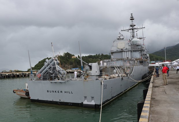 US naval ships arrive in Da Nang hinh anh 1