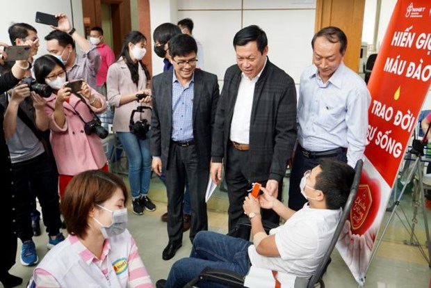 Health sector calls for blood donation hinh anh 1