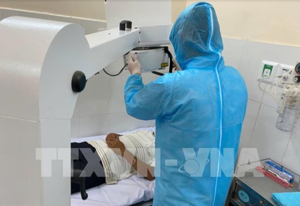 Hanoi pushes up medical equipment preparations to prevent COVID-19 hinh anh 1