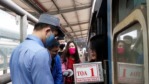 VNR proposes increasing passenger trains on Hanoi-HCM City route hinh anh 1