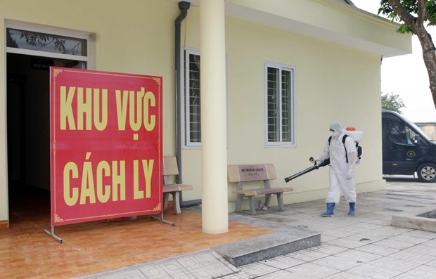 Japan paper: quarantine is key strategy in Vietnam hinh anh 1