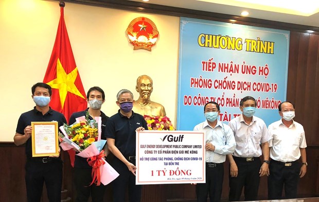 Thai firm donates 1 billion VND for Ben Tre to fight COVID-19 hinh anh 1
