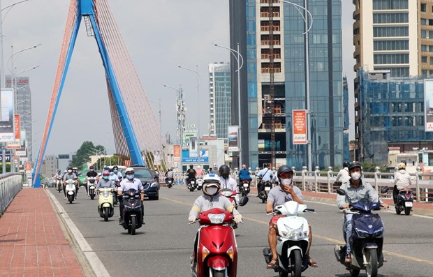 PM urges traffic safety during upcoming holiday hinh anh 1