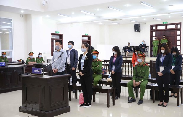 Trial begins on third case involving former OceanBank executive Ha Van Tham hinh anh 1