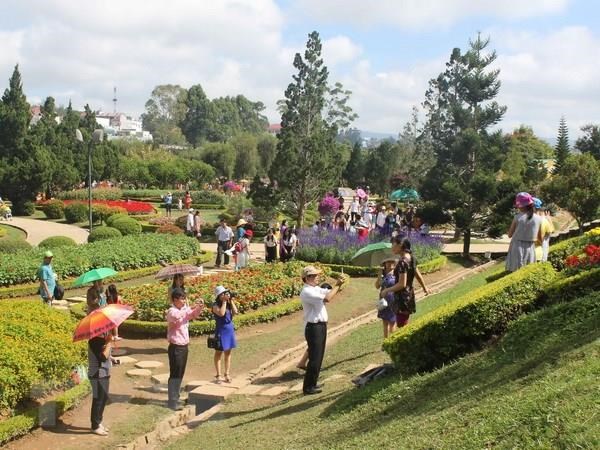 Da Lat welcomes 58,000 tourists during national holiday hinh anh 1