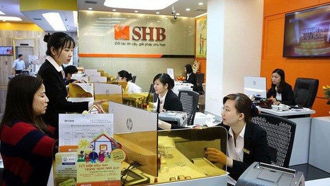 Moody's places five Vietnamese financial institutions on review for downgrade hinh anh 1