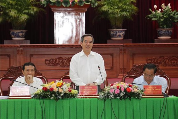 Solutions sought to turn Can Tho into centre of Mekong Delta region hinh anh 1