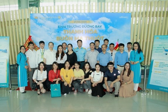 Vietnam Airlines launches Thanh Hoa - Buon Ma Thuot flights hinh anh 1
