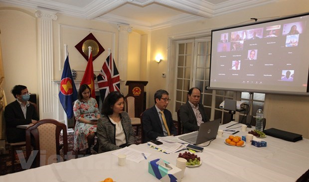 UK webinar on post-pandemic investment opportunities in Vietnam hinh anh 1