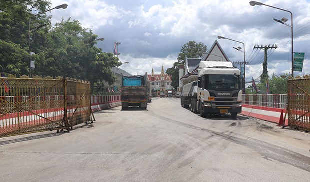 Cambodia, Thailand discuss border reopening to recover economy hinh anh 1