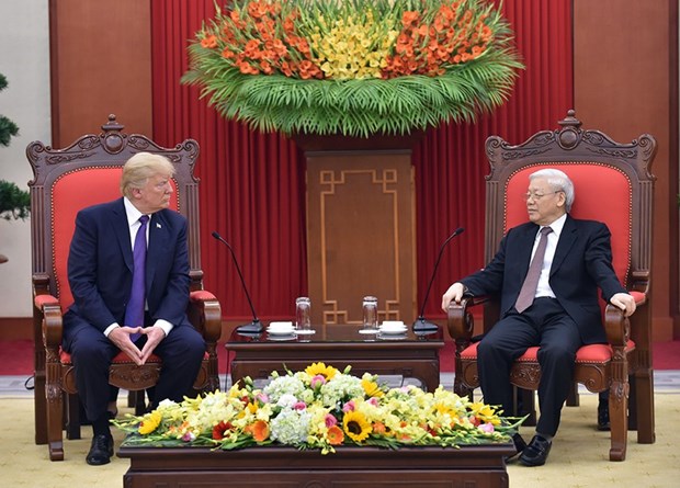 Vietnamese leaders congratulate US on Independence Day hinh anh 1