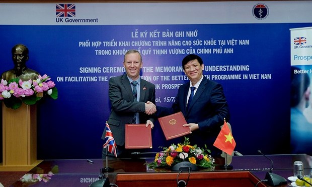 Vietnam, UK boost health cooperation hinh anh 1