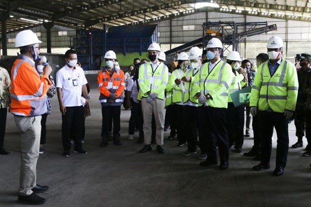 Indonesia inaugurates refuse-derived fuel facility hinh anh 1