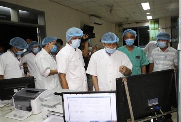 Deputy Health Minister: anti-body testing to discover infections hinh anh 1