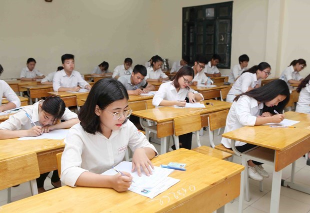 Localities take measures to ensure safe high school exam hinh anh 1