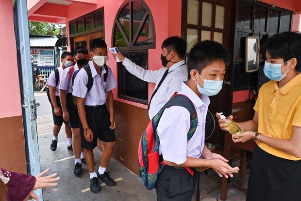 Schools in Thailand, Cambodia to reopen soon hinh anh 1