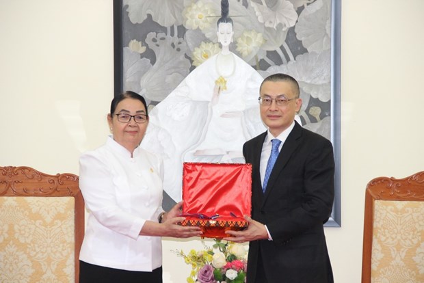 Cambodia honours late Vietnamese Ambassador hinh anh 1