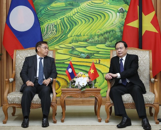 Fatherland Front leader receives Lao counterpart hinh anh 1