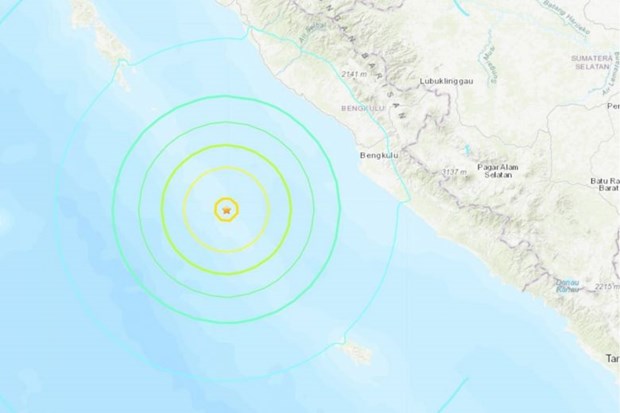 Twin earthquakes rock Indonesia’s Sumatra island hinh anh 1