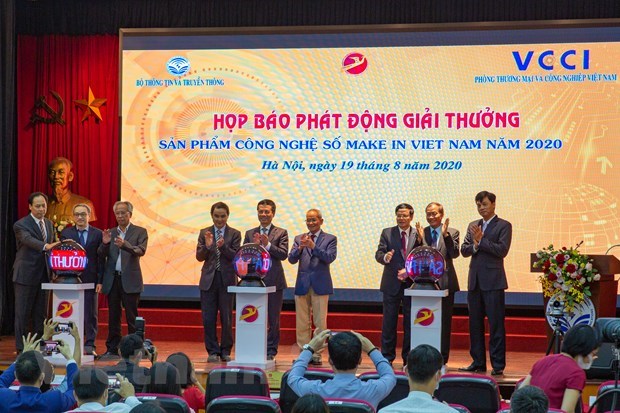 “Make in Vietnam” digital technology product awards launched hinh anh 1