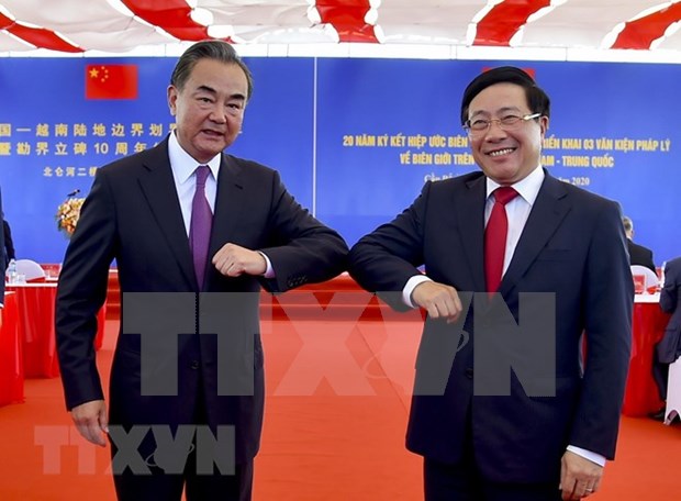 Vietnam, China celebrate 20th anniversary of land border treaty signing hinh anh 1