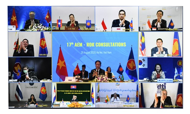 ASEAN, RoK ministers meet within framework of AEM-52 hinh anh 1