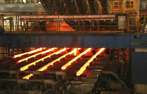Hoa Phat sells nearly 500,000 tonnes of steel products in August hinh anh 1