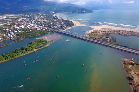 Da Nang calls for 2-billion-USD investment in 2021-2025 hinh anh 1