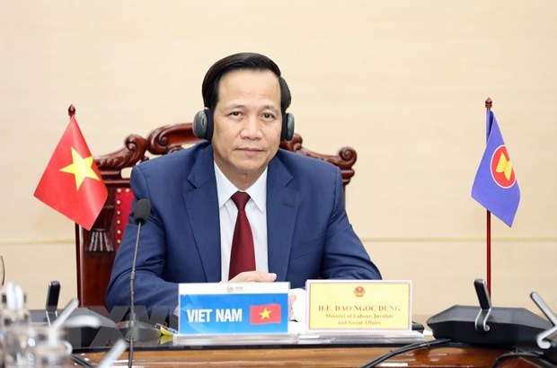 Vietnam mitigates COVID-19 impact on employment hinh anh 1