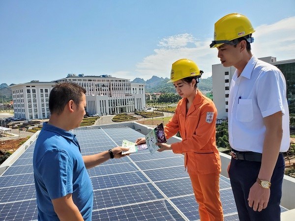 Vietnam home to nearly 50,000 rooftop solar projects hinh anh 1